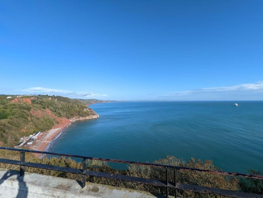 Spacious First Floor Family Flat, Sea View Torquay Εξωτερικό φωτογραφία